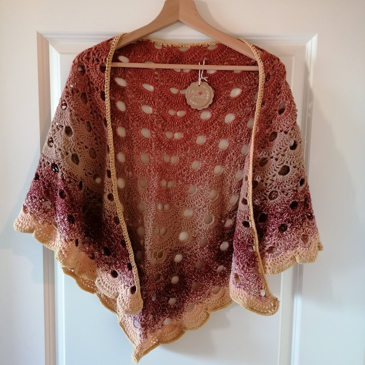 Häkeltuch Virus (Farbe: Rot und Gelb)