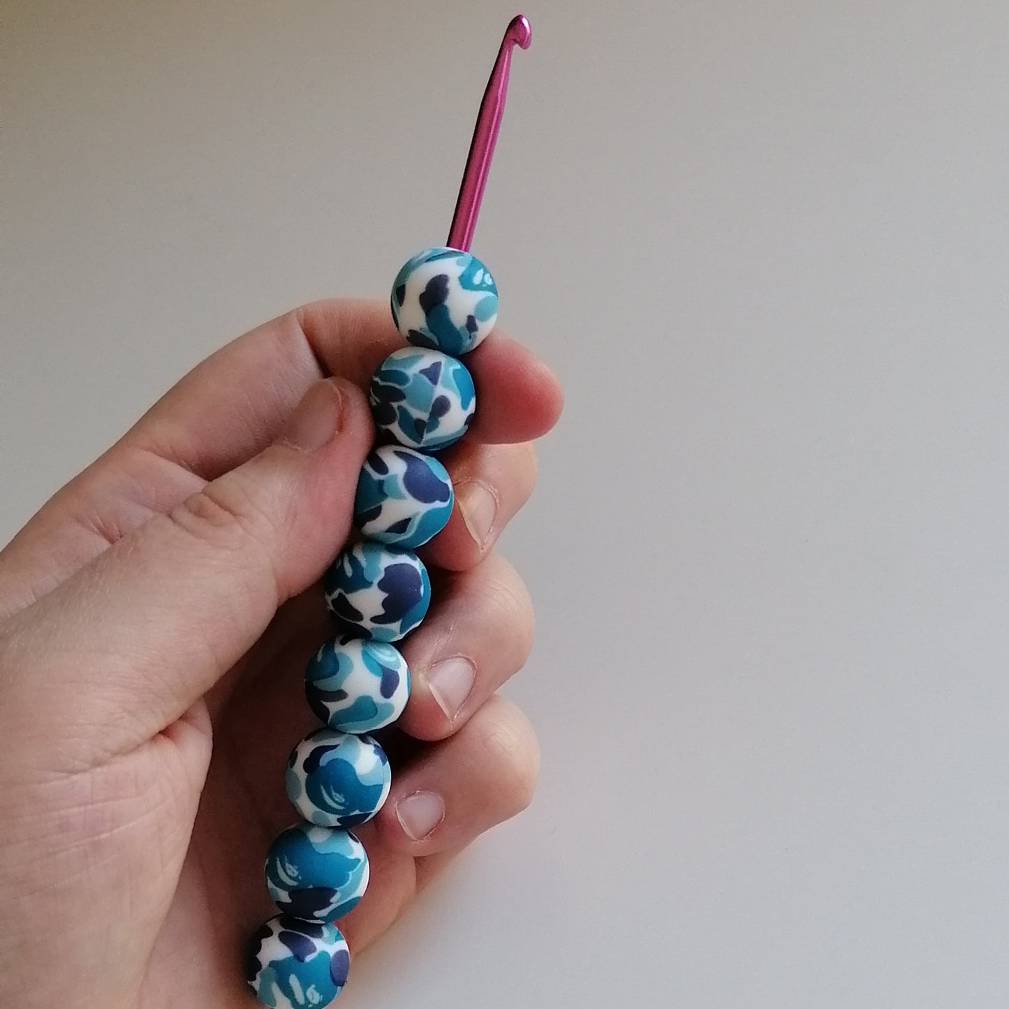 Ergonomische Häkelnadel - Bonbon blau