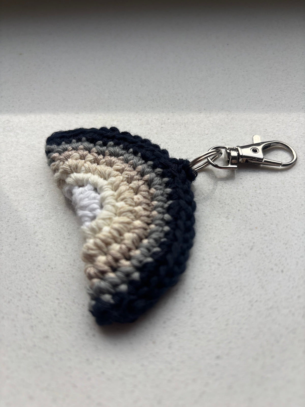 Häkelanleitung - Rainbow Keychain (US/UK terms)