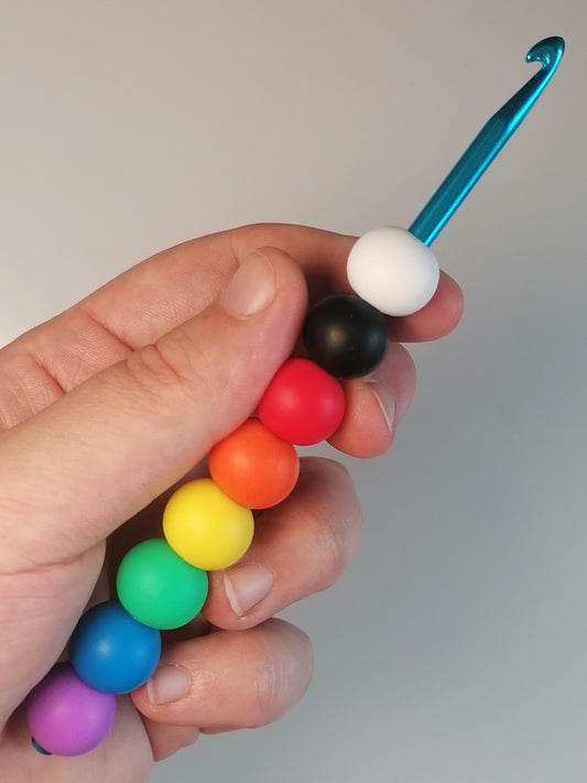 Ergonomische Häkelnadel - Regenbogen