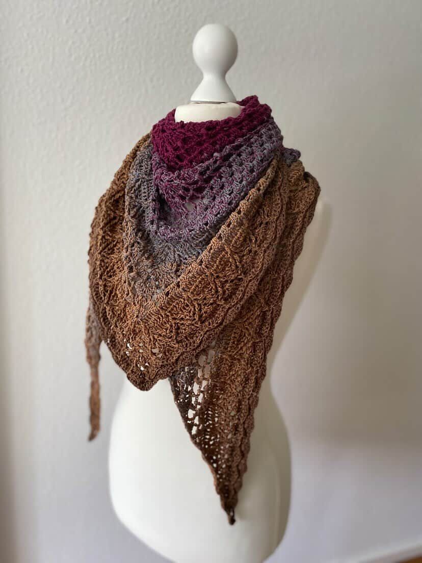 Häkelanleitung - Springtime Whispers Shawl (UK/ US terms)
