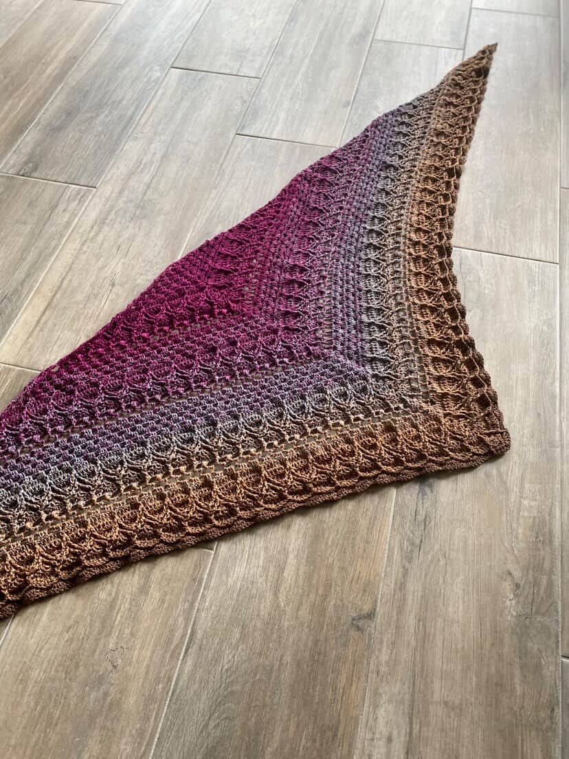 Häkelanleitung - Springtime Whispers Shawl (UK/ US terms)